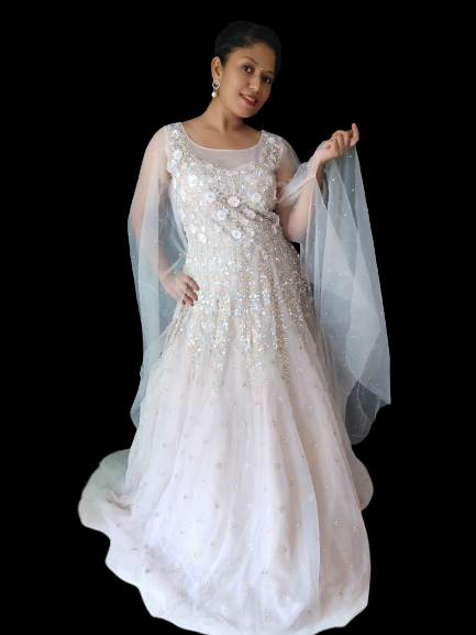 Offwhite Flying Sleeves Ballgown